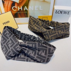 In a relaxed atmosphere hair ornament 2023SS FENDI Fendi